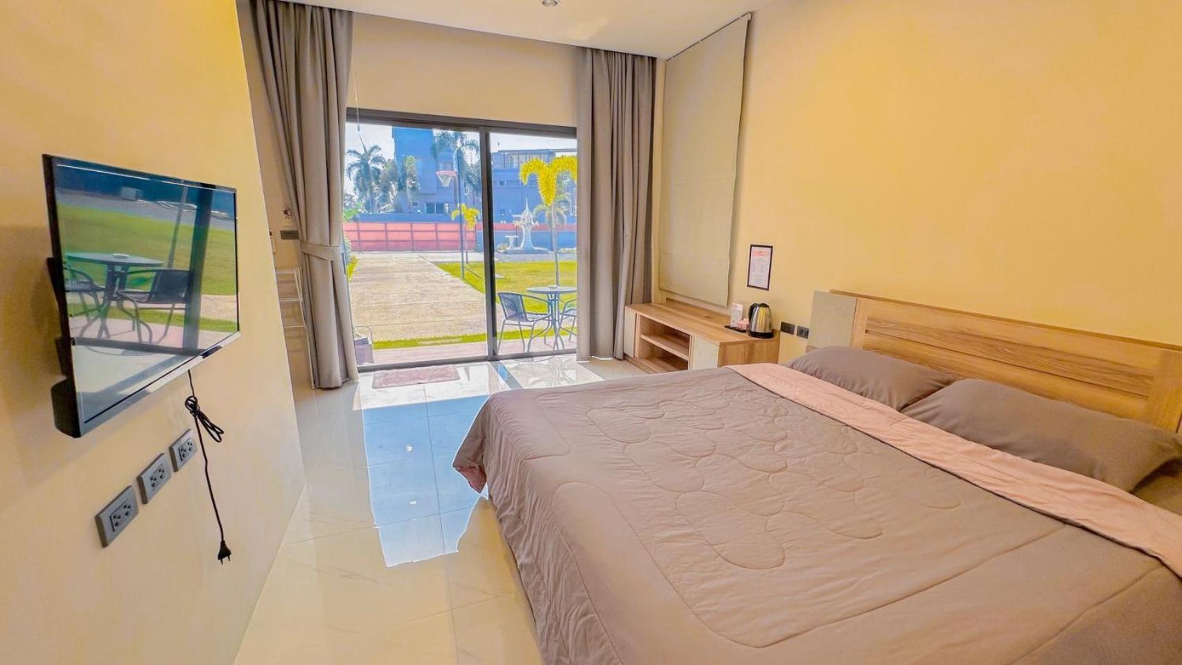 The Memories Hill Phuket Hotel Таланг Екстериор снимка